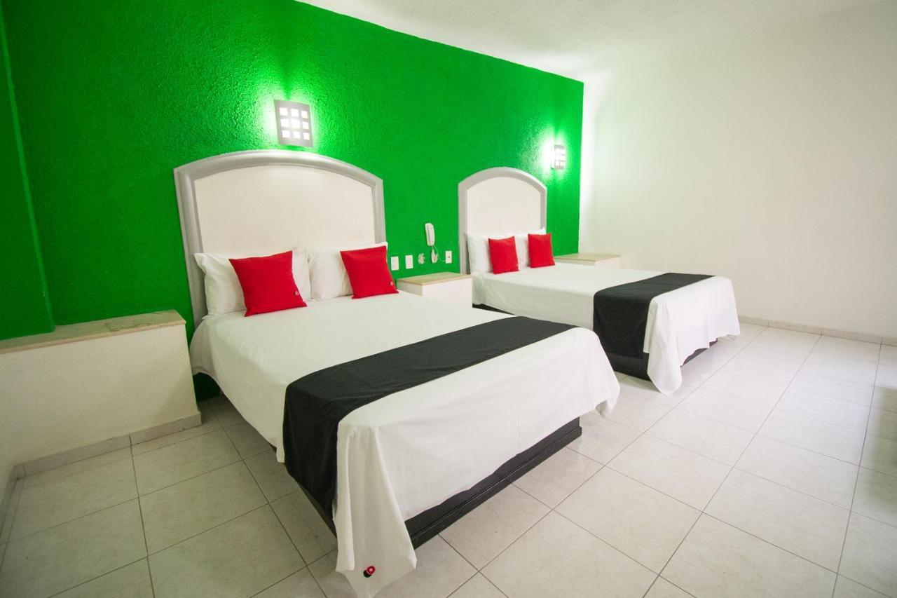 Auto Hotel Hacienda Arriba León Exteriör bild