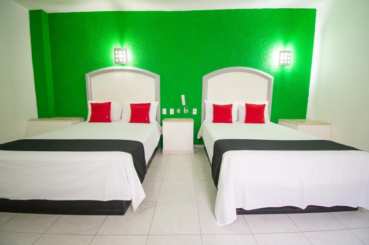 Auto Hotel Hacienda Arriba León Exteriör bild